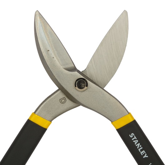 STANLEY 2-14-556 aviation snips close-up, silver blades and black handles, photography on white background.