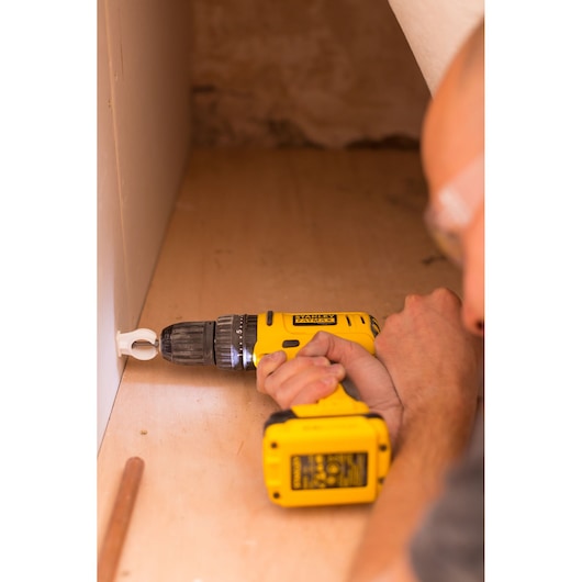 Șurubelniță de impact compactă STANLEY® FATMAX® 10,8 V 1,5 Ah Li-Ion
