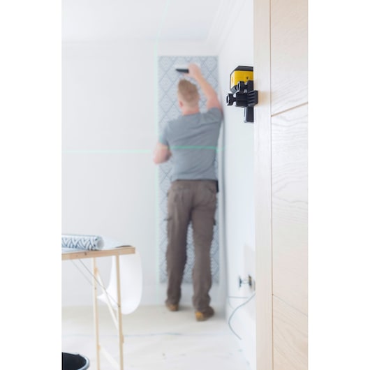 Laser cu linie transversală verde STANLEY® Cubix