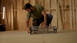 Video Set Capre de tăiat lemne din metal, pliabilă STANLEY® (pereche), capacitate max. 450 kg